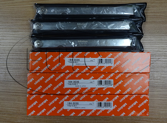 Set of rulers MITUTOYO 184-303S (0.05-1mm)