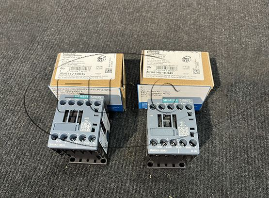 CONTACTOR RELAY