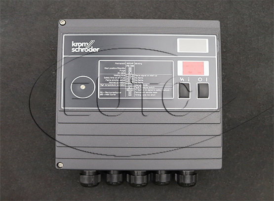Bộ điều khiển đầu đốt Kromschroder BCU480-5/5/1LW3GB