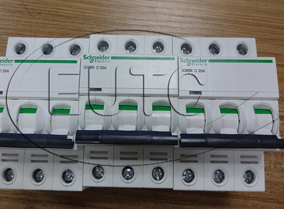 ACTI9-AUTOMATIC SWITCH IC60N 3P 25A C