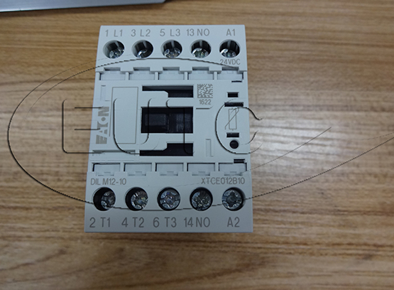 CONTACTOR MOEL DILM1210DC24V