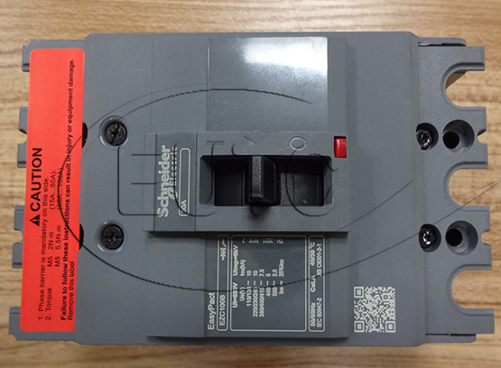 AUTOMATIC SWITCH EZC3P B 30A