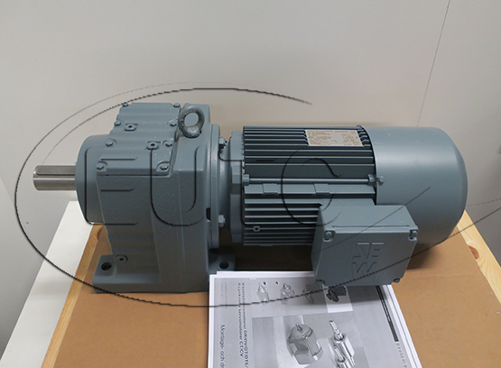 Gear Motor FH47-DV100L4, serial number 35.01038579.02.0001.10.20