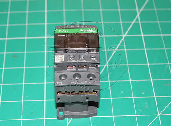 CONTACTOR 25A,3P,AC110V