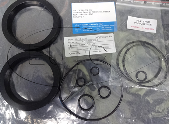 Service kit for valve A3938626/ A3938624