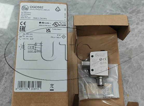 Photoelectric distance sensor