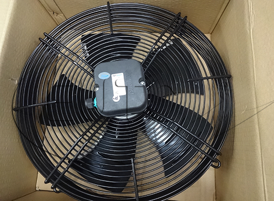 EBMPAPST S4E400-AP05-38 . FAN