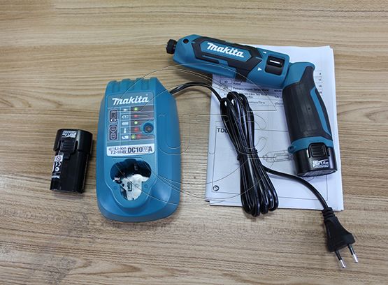 Makita TD022DSE cordless screwdriver