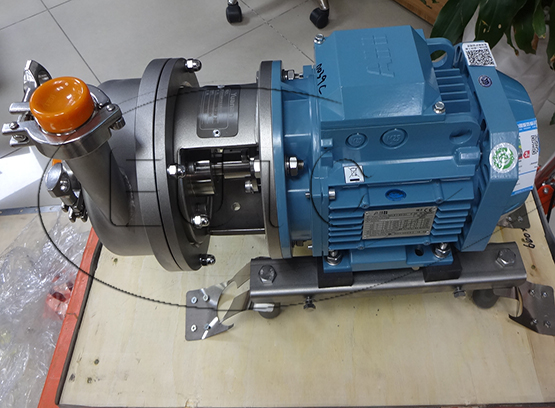 Sanitary centrifugal pump